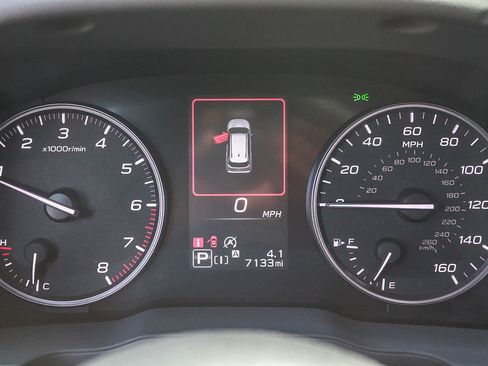 Used 2026 Subaru Forester Premium AWD/4WD image 23