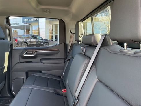 New 2026 GMC Sierra 1500 SLT w/ SLT Premium Plus Package image 16