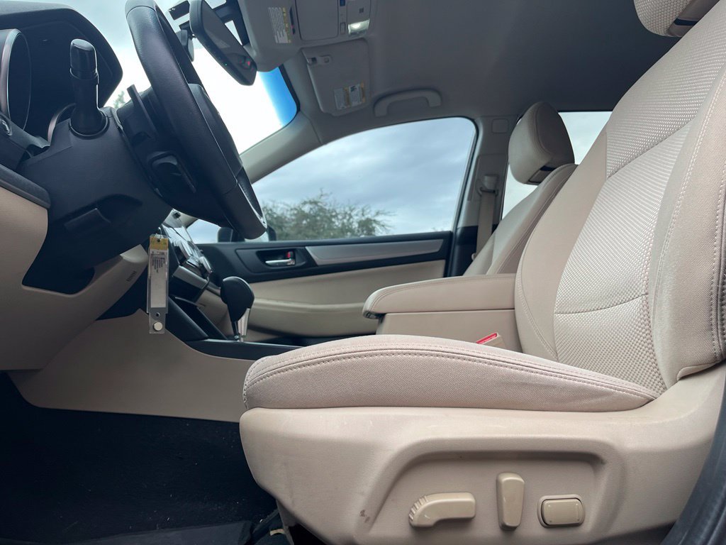 Used 2018 Subaru Outback 2.5i Premium AWD/4WD image 8