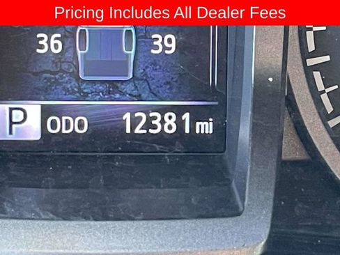 Used 2023 Toyota Tacoma 4x4 Double Cab image 24