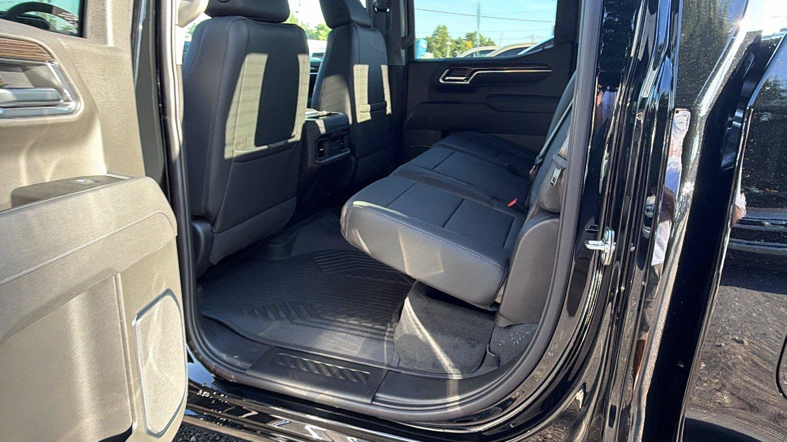 New 2026 Chevrolet Silverado 1500 LT Trail Boss w/ LT Trail Boss Premium Package AWD/4WD image 19