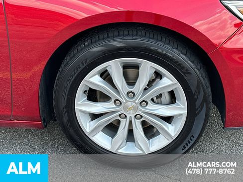 Used 2025 Chevrolet Malibu LT FWD image 14