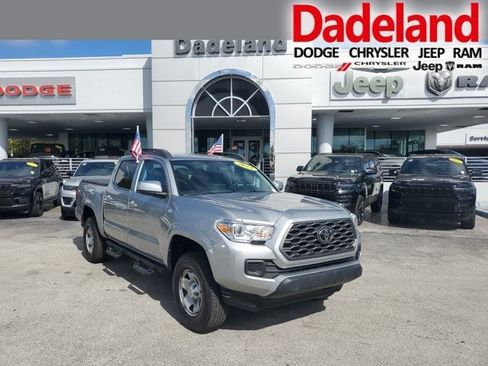 Used 2023 Toyota Tacoma SR image 1