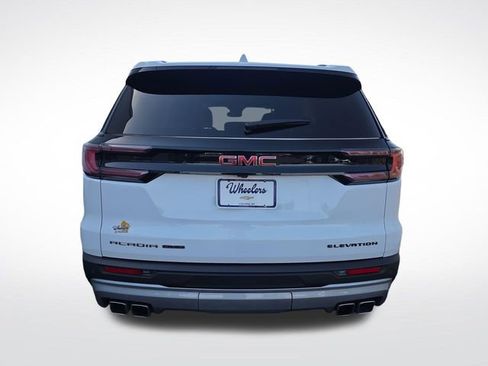 Used 2024 GMC Acadia Elevation image 4