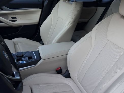 Used 2023 BMW i4 eDrive35 w/ Premium Package RWD image 27