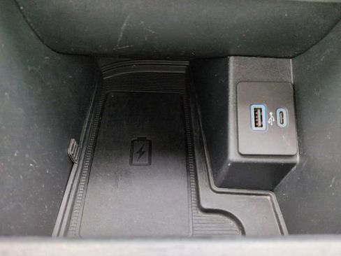 Certified 2022 Ford Edge SEL w/ Convenience Package image 23