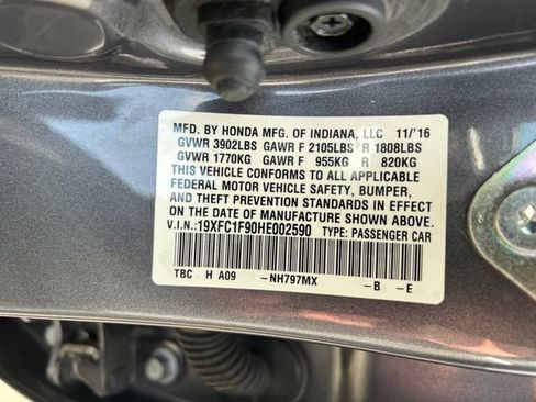 Used 2017 Honda Civic Touring image 16