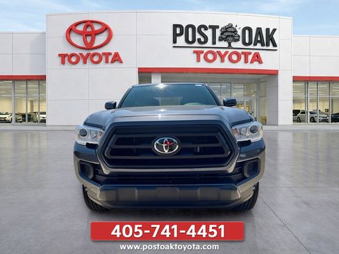 Used 2023 Toyota Tacoma SR w/ SR Convenience Package RWD image 3