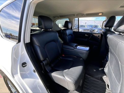 Certified 2019 INFINITI QX80 Luxe w/ All-Season Package image 36