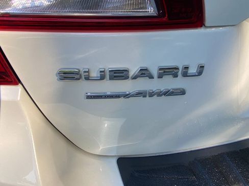 Used 2016 Subaru Outback 2.5i Limited AWD/4WD image 47