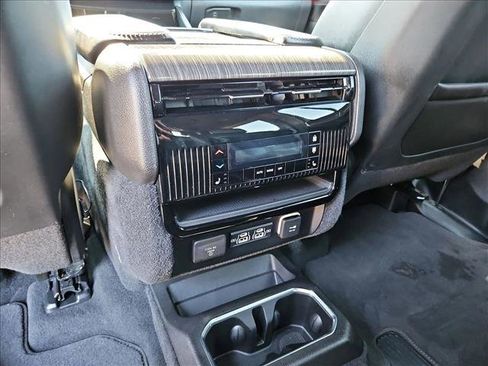 Used 2022 Jeep Wagoneer Series III w/ Premium Group I RWD image 18