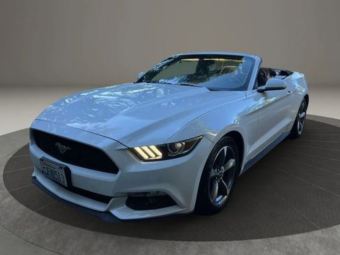 Used 2015 Ford Mustang Convertible w/ Equipment Group 051A image 2