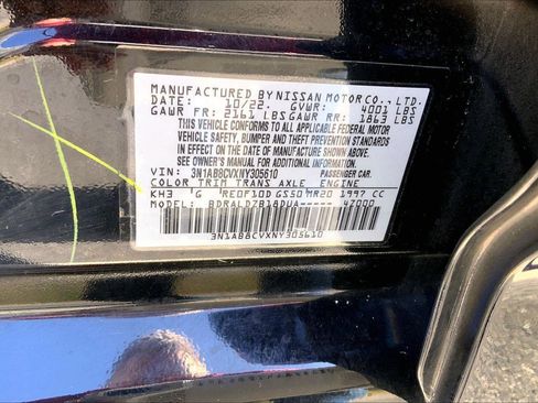 Used 2022 Nissan Sentra SV w/ Trunk Package image 31