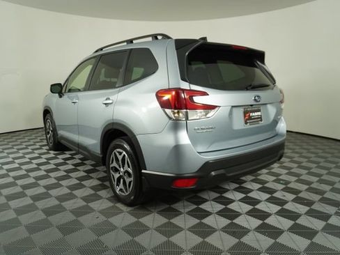 Certified 2024 Subaru Forester Premium AWD/4WD image 5