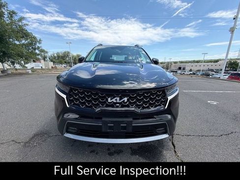 Certified 2023 Kia Sorento SX Prestige AWD/4WD image 2