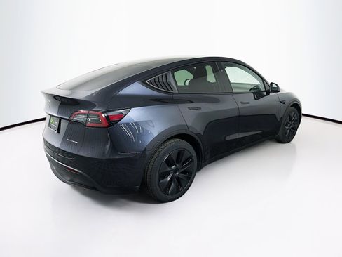 Used 2024 Tesla Model Y Long Range AWD/4WD image 9