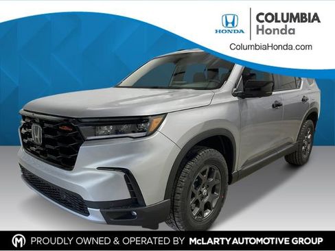 New 2025 Honda Pilot TrailSport image 1