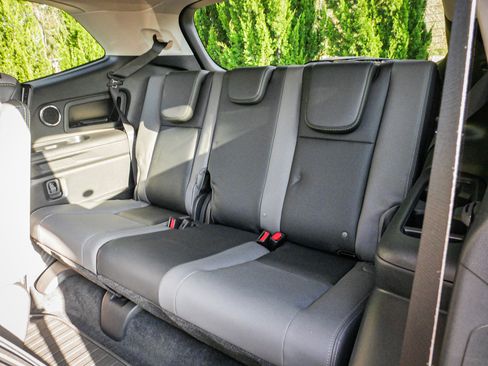 Used 2024 Subaru Ascent Onyx Edition Limited image 32