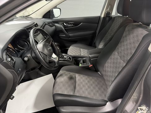 Used 2022 Nissan Rogue Sport SV AWD/4WD image 12