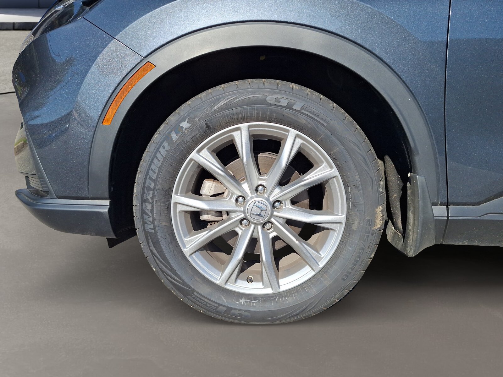 Used 2025 Honda CR-V EX image 8