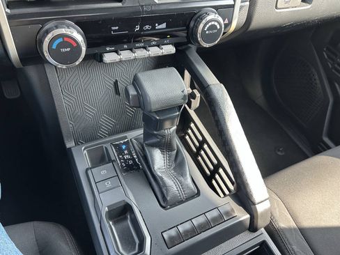 Used 2024 Toyota Tacoma SR RWD image 18