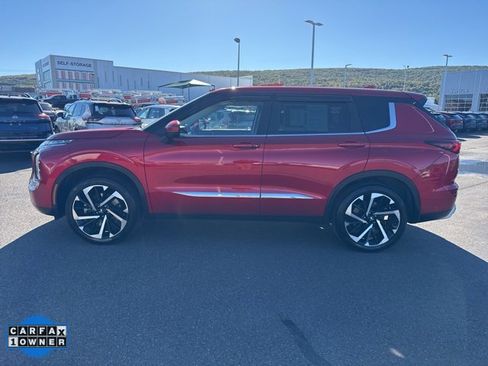 Used 2022 Mitsubishi Outlander SE image 8