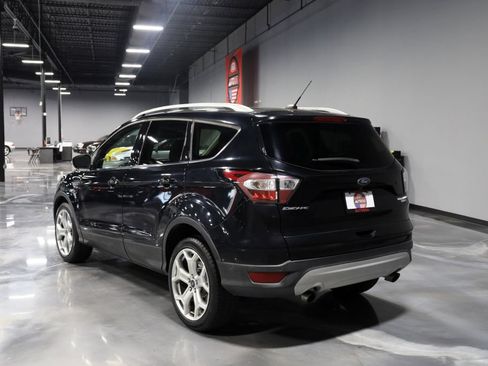 Used 2017 Ford Escape Titanium w/ Equipment Group 301A AWD/4WD image 5