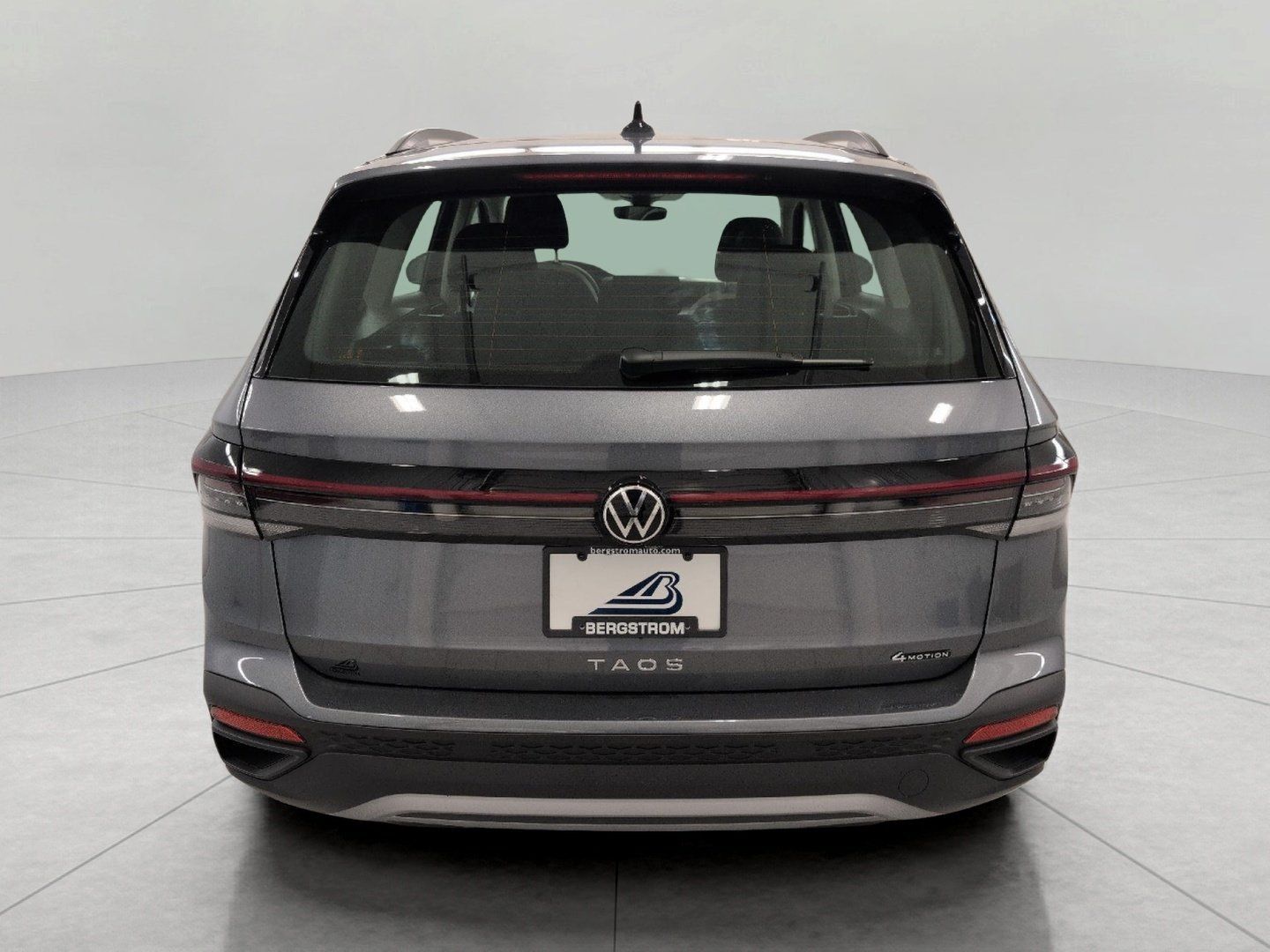 Used 2026 Volkswagen Taos S AWD/4WD image 6