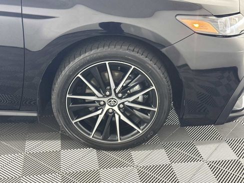 Used 2024 Toyota Camry SE image 12