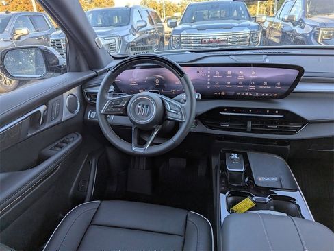 New 2026 Buick Enclave Avenir w/ Super Cruise Package image 8