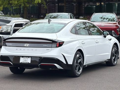 New 2026 Hyundai Sonata SEL AWD/4WD image 4