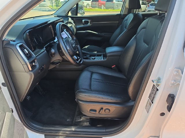 Used 2022 Kia Sorento S FWD image 9