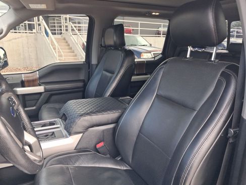 Used 2016 Ford F150 Lariat w/ Equipment Group 502A Luxury AWD/4WD image 11