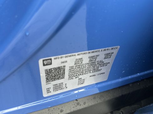 New 2026 Chevrolet Equinox ACTIV w/ LPO, Floor Liner Package image 29