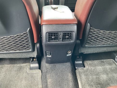 Used 2016 Toyota 4Runner Limited image 34