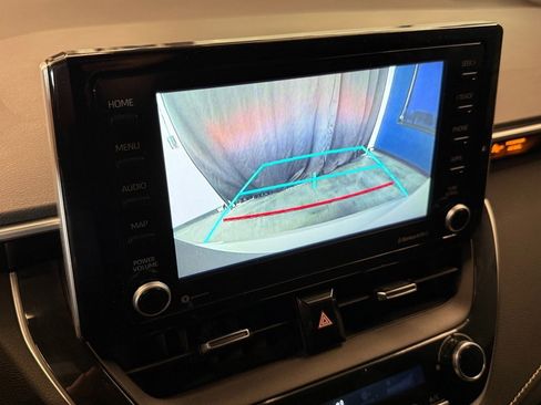 Used 2022 Toyota Corolla SE image 13