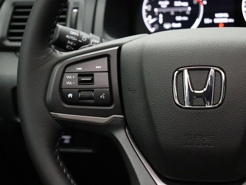New 2026 Honda Ridgeline RTL image 21