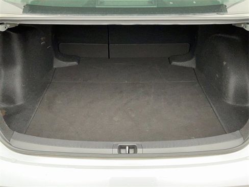 Used 2024 Toyota Corolla LE image 15