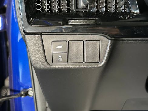 Used 2023 Honda CR-V EX-L image 17