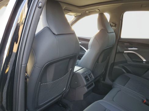 New 2025 Audi SQ5 Premium Plus image 13