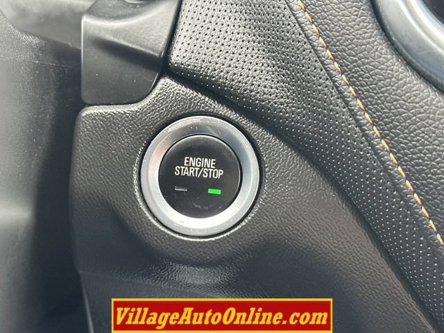 Used 2020 Chevrolet Equinox Premier FWD image 27