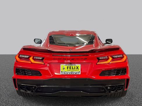 New 2025 Chevrolet Corvette E-Ray image 4