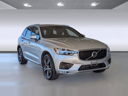 Used 2018 Volvo XC60 T6 R-Design w/ Convenience Package image 7