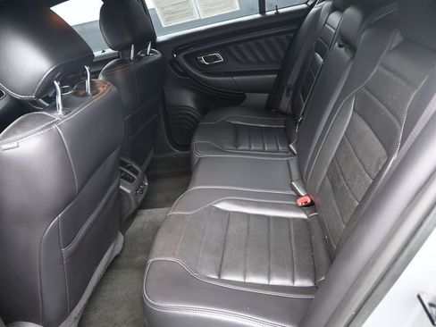 Used 2018 Ford Taurus SHO w/ Driver Assist Package image 10