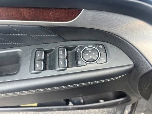 Used 2017 Ford Explorer Platinum AWD/4WD image 13