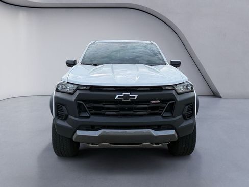 Used 2023 Chevrolet Colorado Trail Boss w/ LPO, Skid Plate Package AWD/4WD image 8