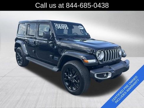 Certified 2025 Jeep Wrangler Unlimited Sahara AWD/4WD image 3