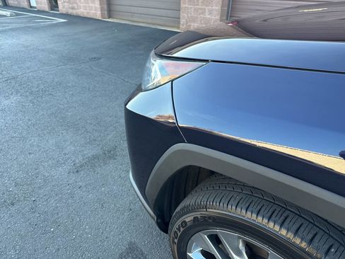 Used 2020 Toyota RAV4 XLE Premium image 25