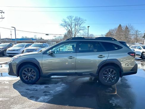 Used 2023 Subaru Outback Onyx Edition image 10