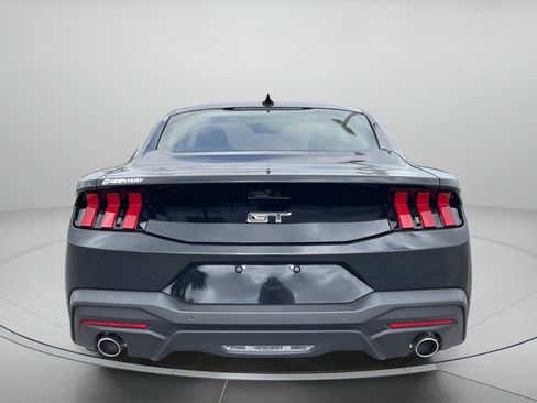 New 2026 Ford Mustang GT RWD image 5